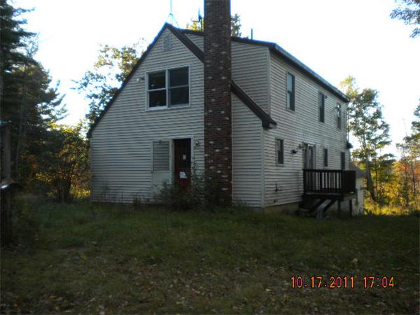 940 Barre Road New Braintree, MA 01531 - Photo 3 of 16 Gallery Image 3