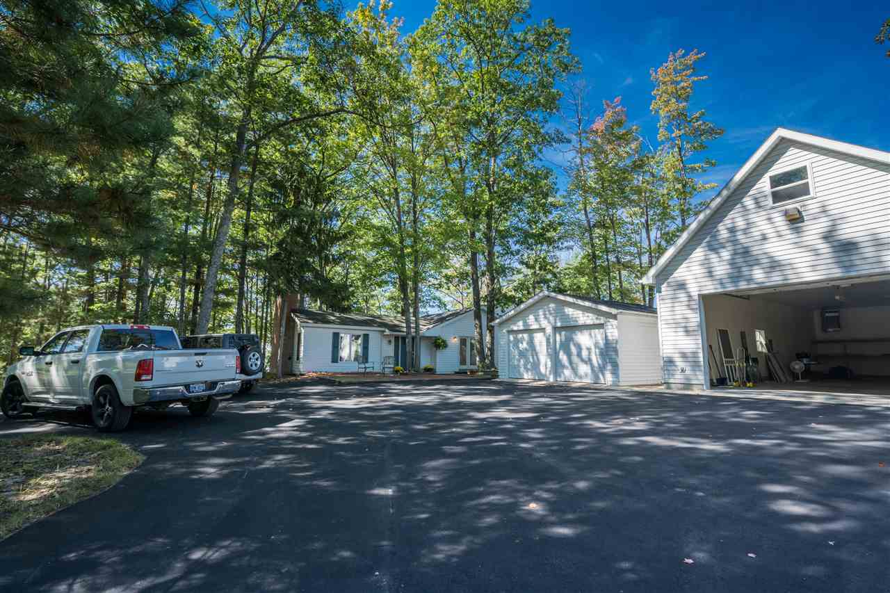 976 Tranquil Point Road Traverse City, MI 49696 - Photo 9 of 33 1867612-8.JPG