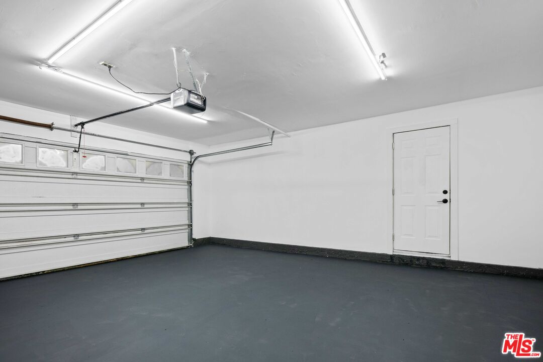 18542 Dylan Street Porter Ranch, CA 91326 - Photo 16 of 36