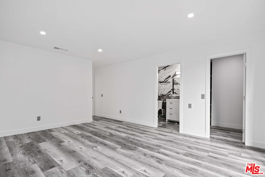 18542 Dylan Street Porter Ranch, CA 91326 - Photo 26 of 36