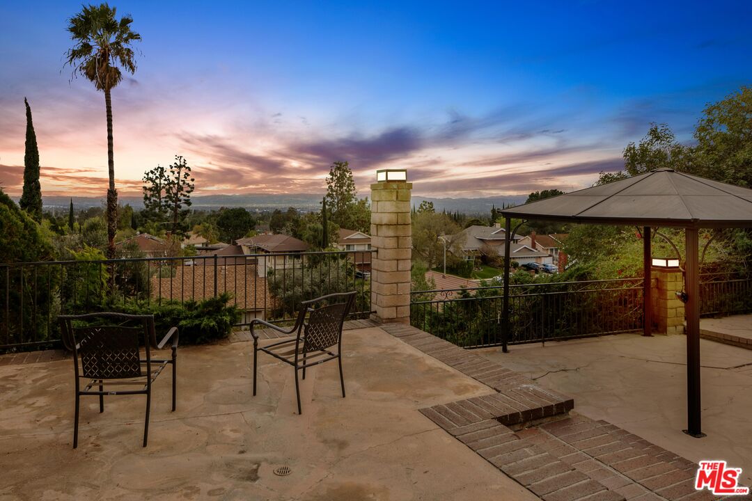 18542 Dylan Street Porter Ranch, CA 91326 - Photo 29 of 36
