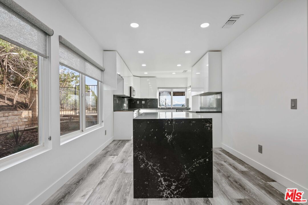 18542 Dylan Street Porter Ranch, CA 91326 - Photo 9 of 36