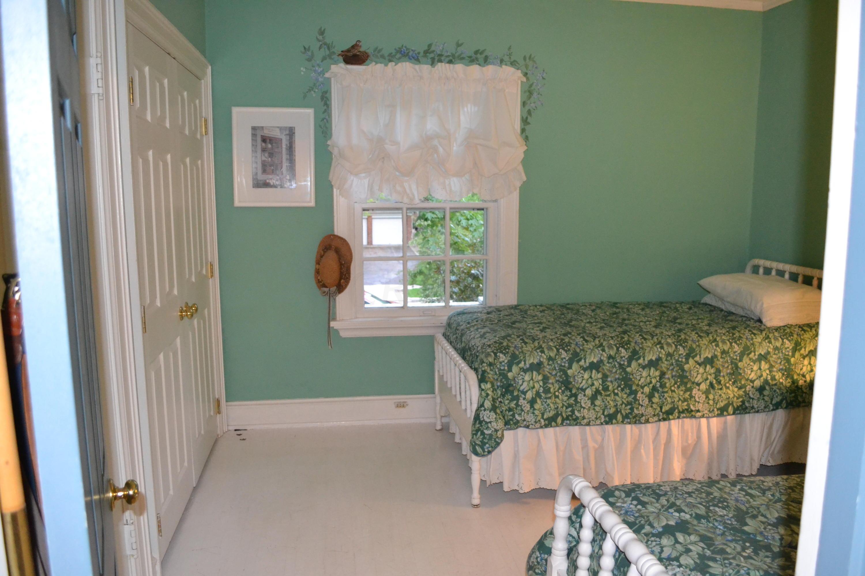 1831 Roxbury Road Columbus, OH 43212 - Photo 20 of 30