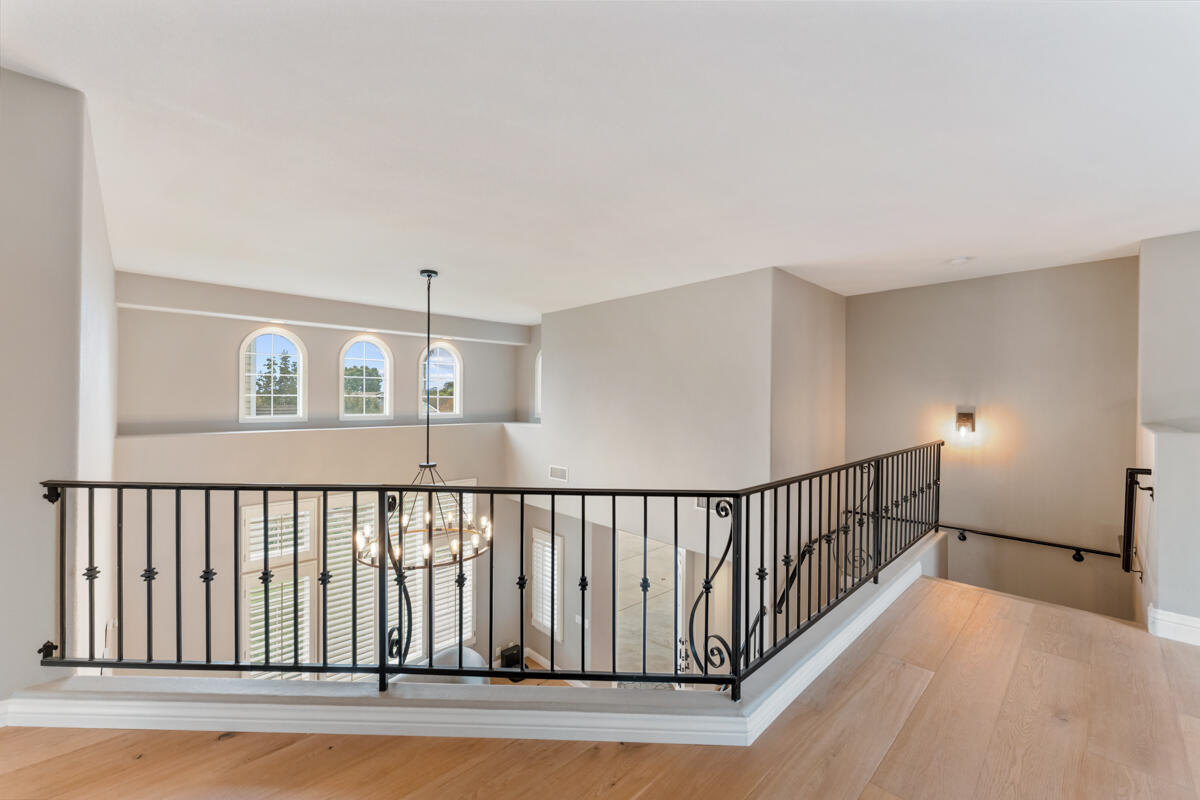 200 Oak View Lane Santa Barbara, CA 93111 - Photo 16 of 32 _ROY8680