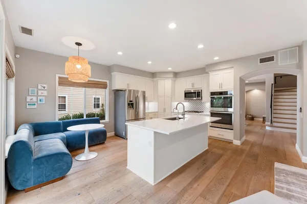 $10,000 | 200 Oak View Lane, Santa Barbara, CA 93111
