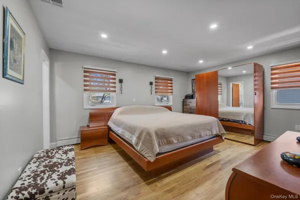 $2,100,000 | 700 Sherwood Street, Valley Stream, NY 11581