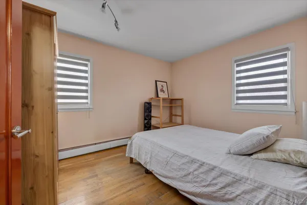 $2,100,000 | 700 Sherwood Street, Valley Stream, NY 11581