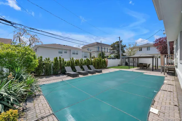 $2,100,000 | 700 Sherwood Street, Valley Stream, NY 11581