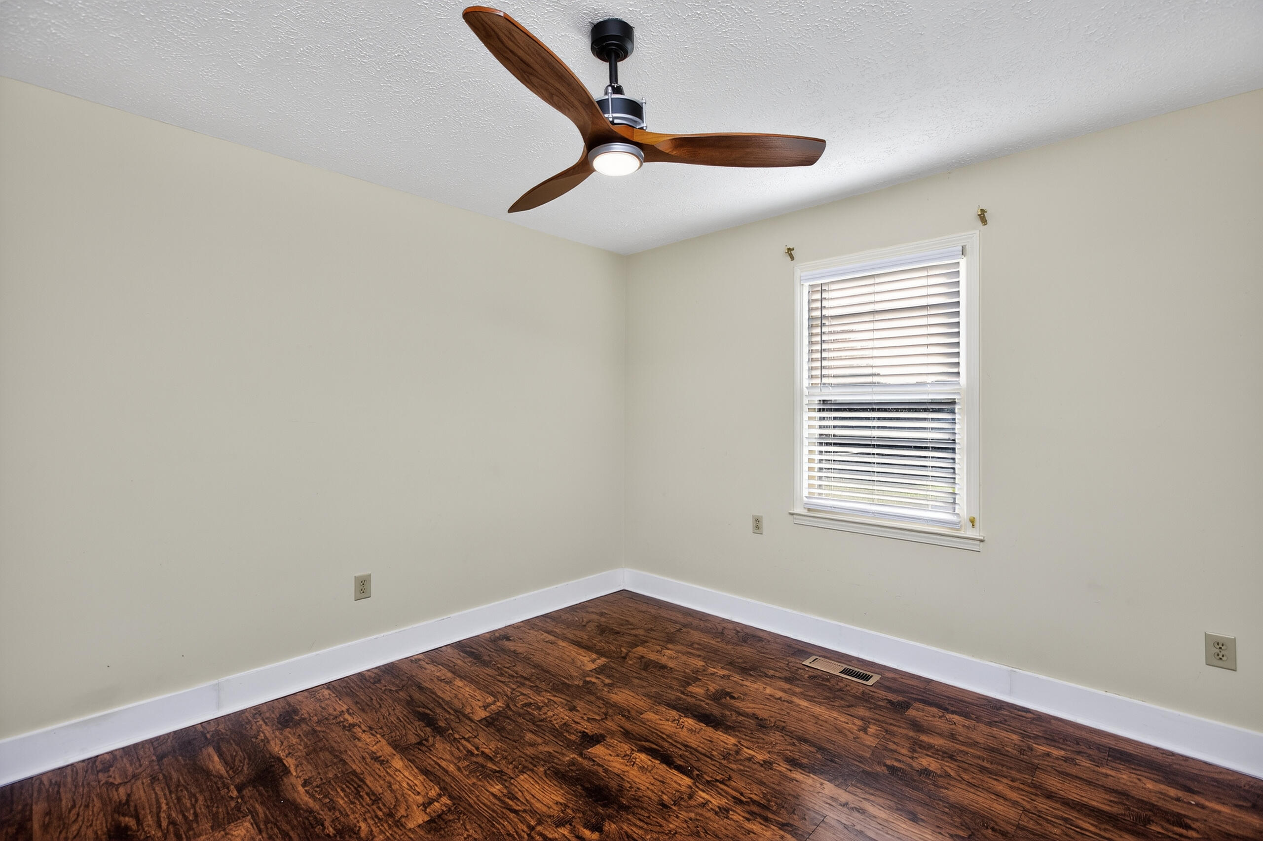 429 Marsailles Road Versailles, KY 40383 - Photo 13 of 32 113