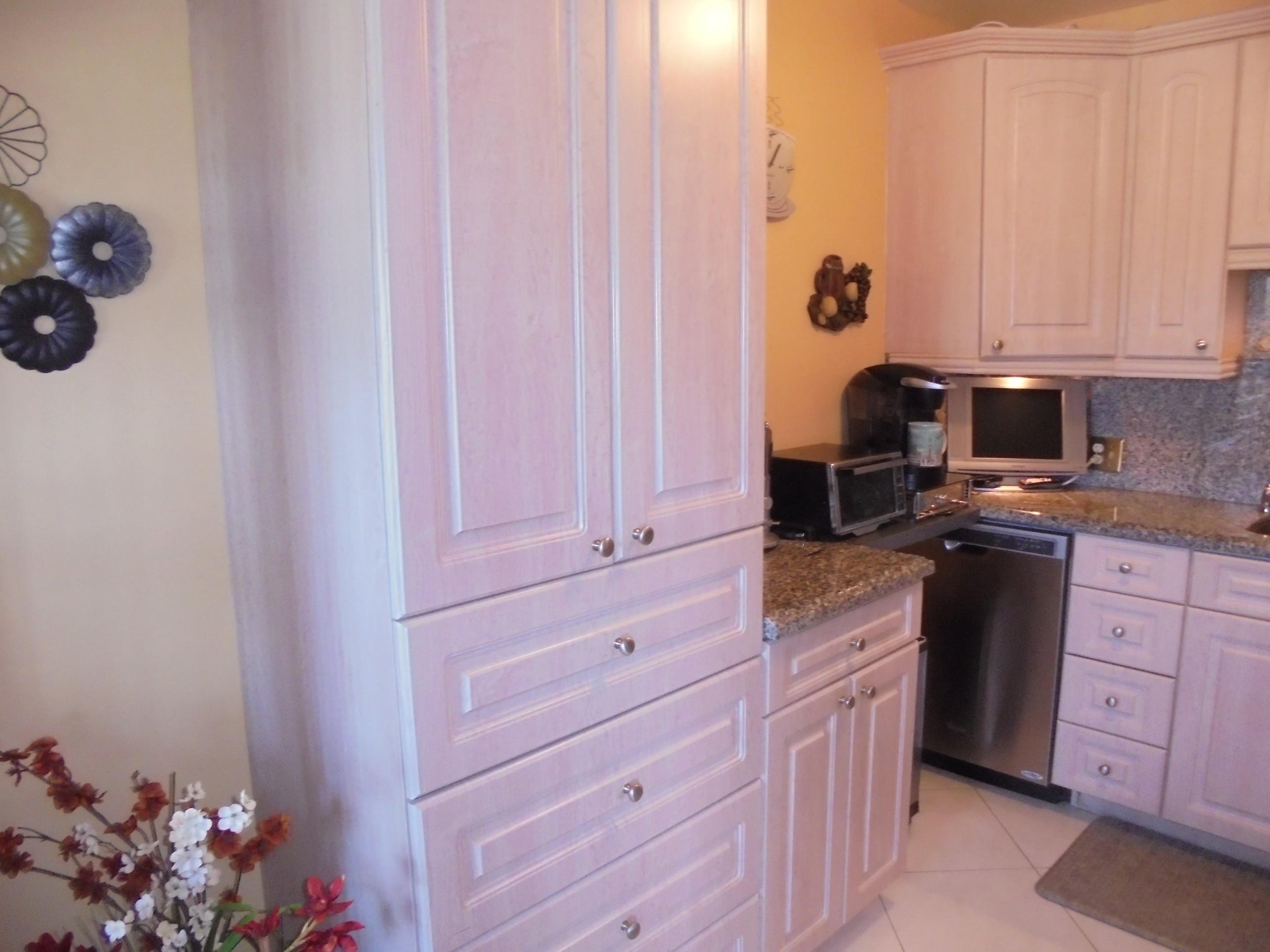 73 Preston F Boca Raton, FL 33434 - Photo 7 of 14 003
