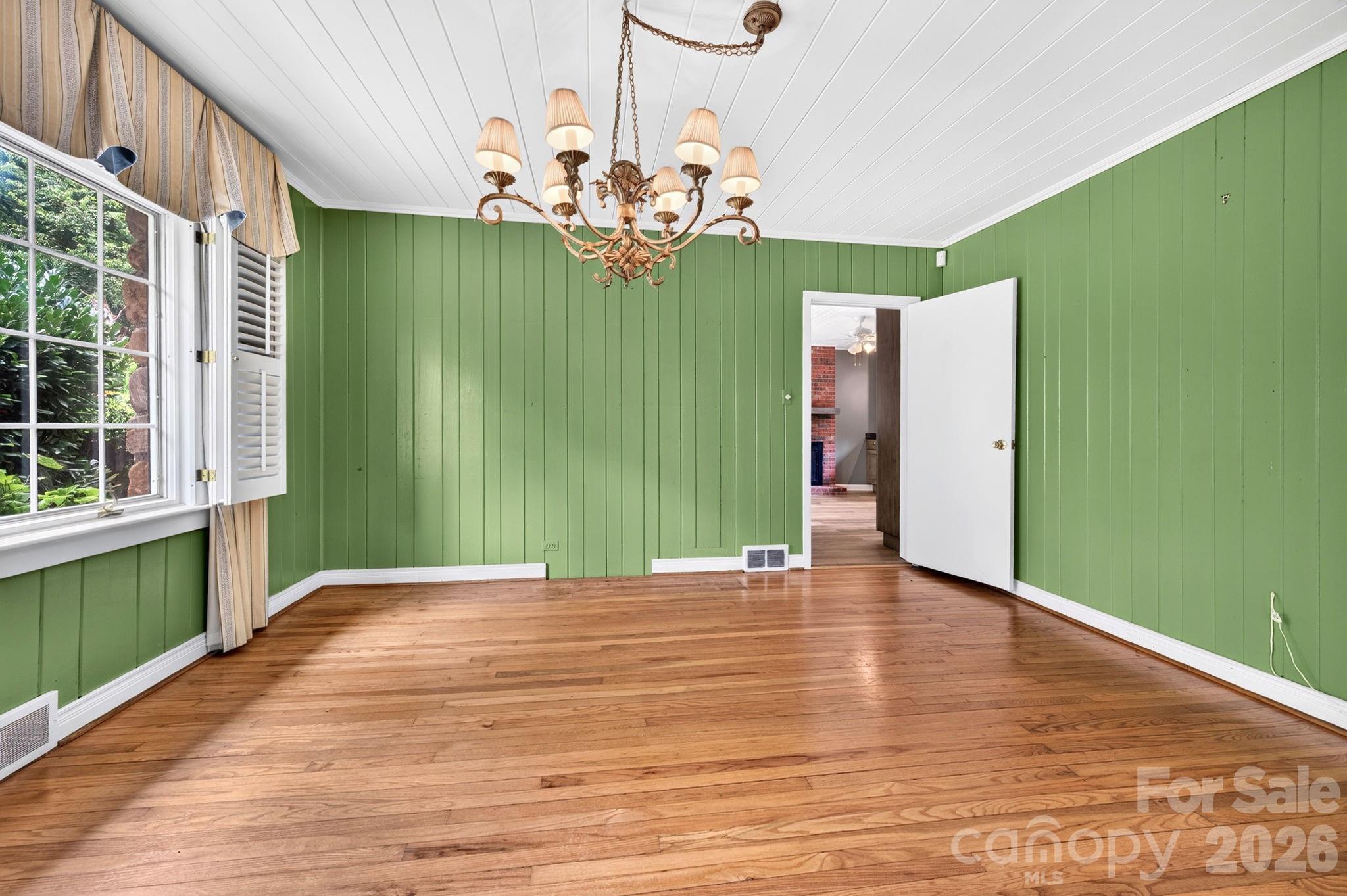 25 Inglewood Road Asheville, NC 28804 - Photo 12 of 35