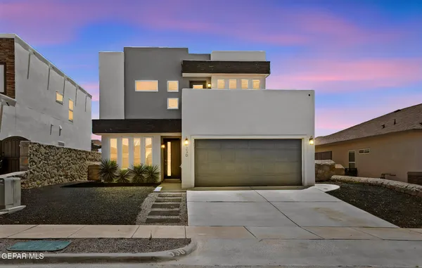 $349,900 | 336 Bellwoode Avenue, El Paso, TX 79932