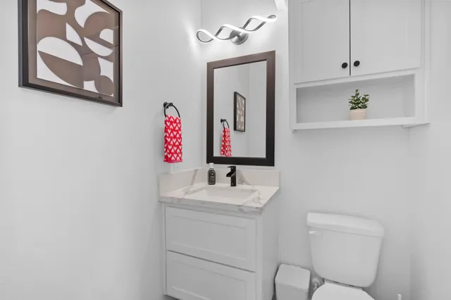 $2,000 | 17210 Pentland Hls Way, Hockley, TX 77447