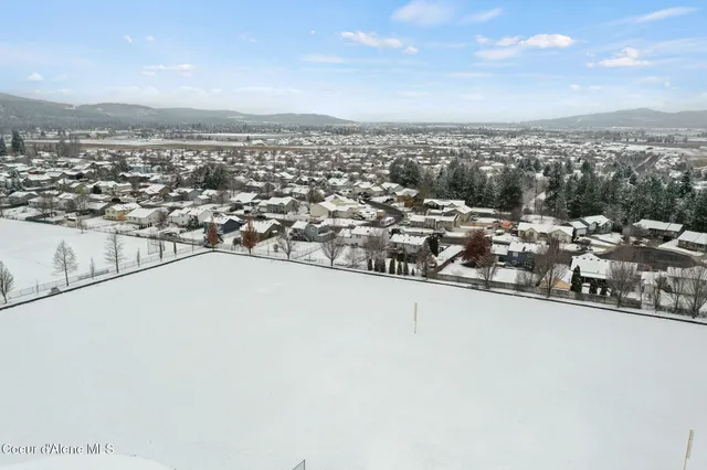 $475,000 | 2020 North Stagecoach Drive, Post Falls, ID 83854