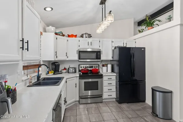 $475,000 | 2020 North Stagecoach Drive, Post Falls, ID 83854