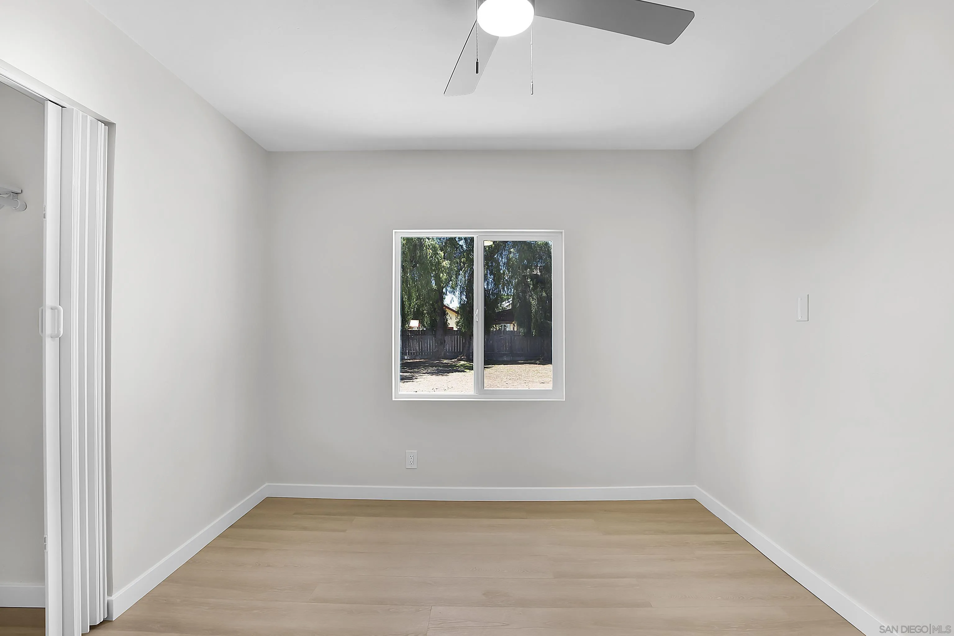 620 Elm Avenue Chula Vista, CA 91910 - Photo 19 of 30 an empty room with a window