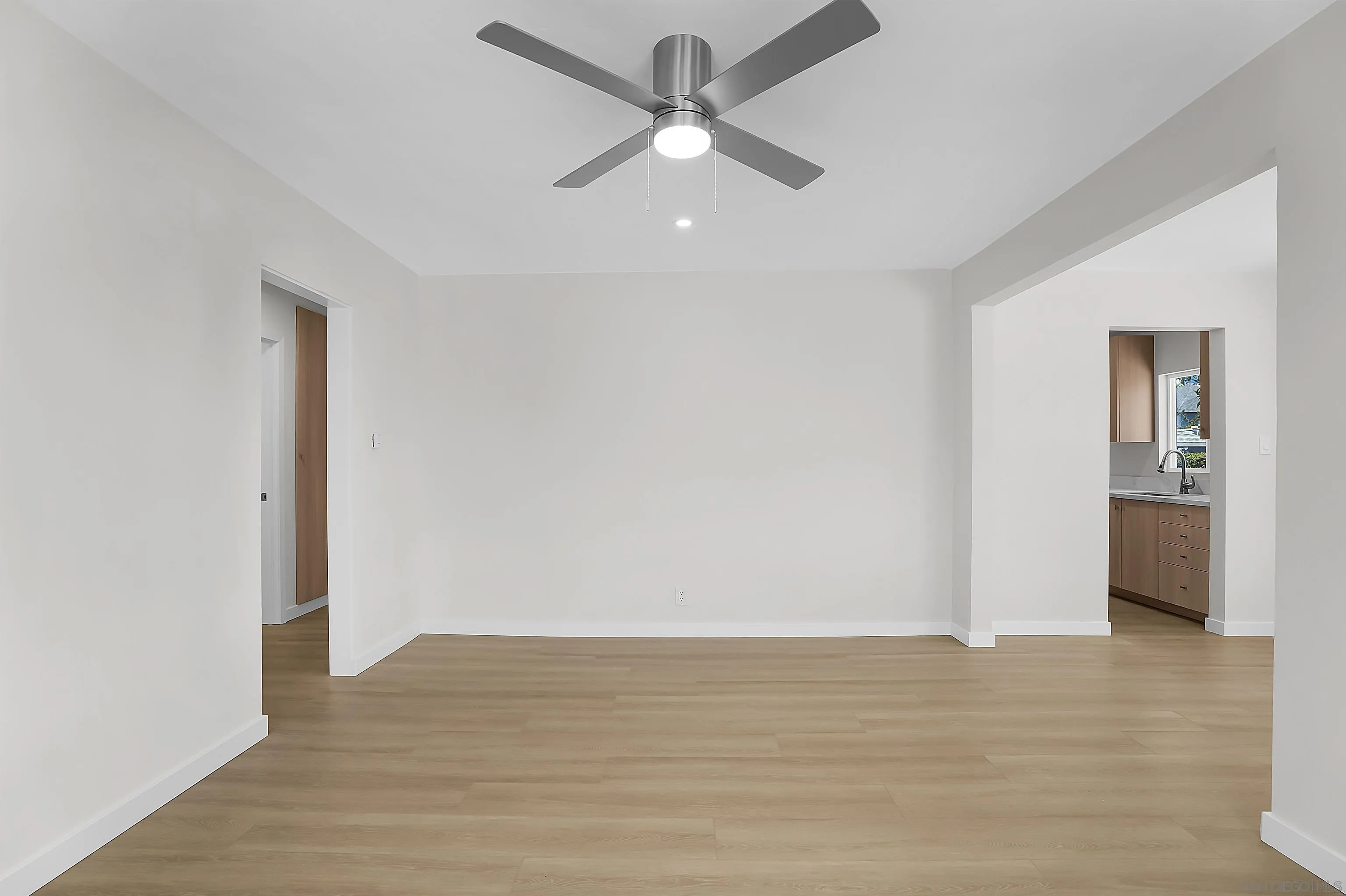 620 Elm Avenue Chula Vista, CA 91910 - Photo 6 of 30 wooden floor in an empty room