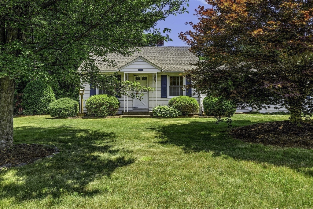 1855 Parker Street Springfield, MA 01128 - Photo 18 of 20