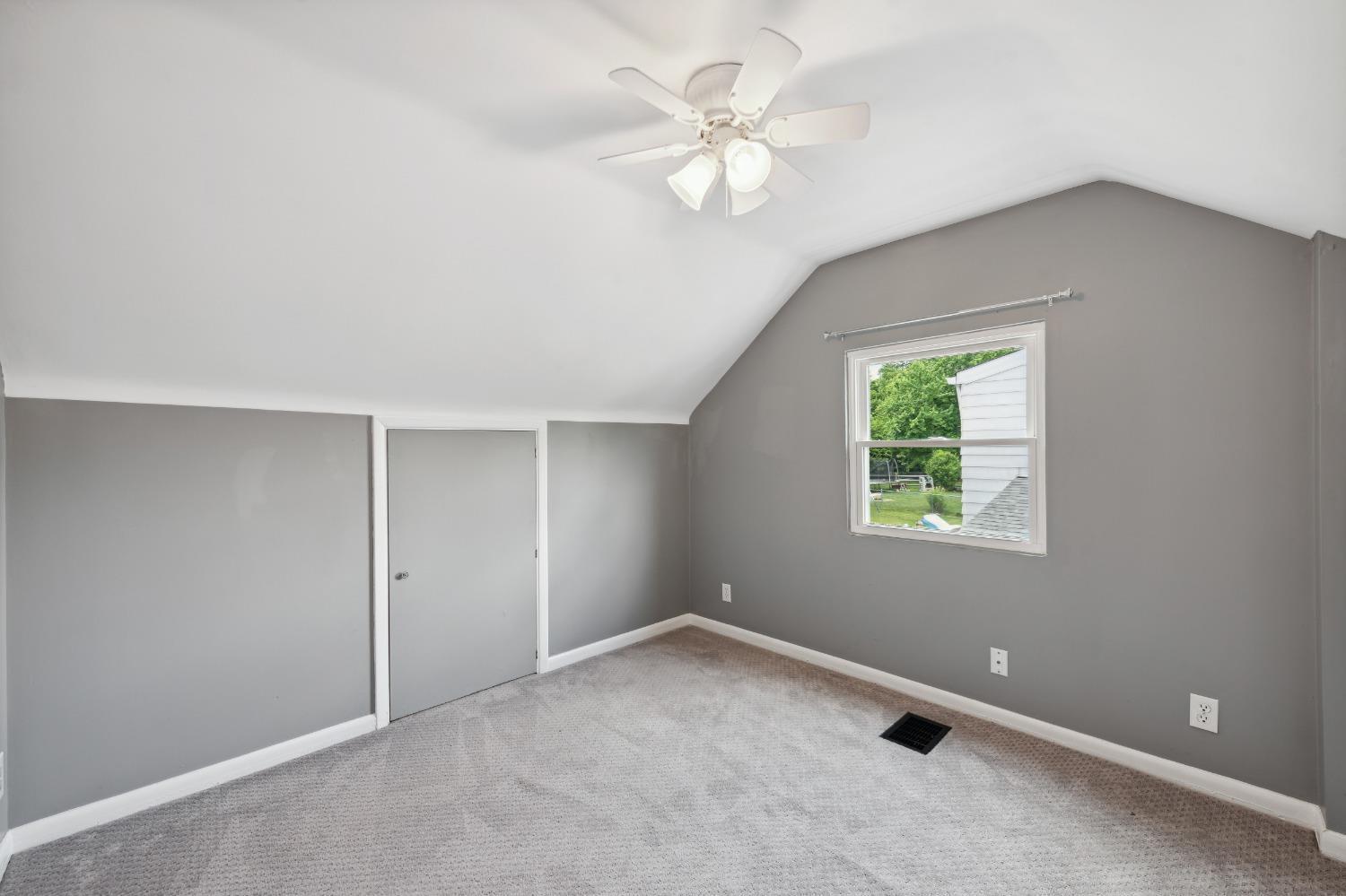 4789 Fehr Road Cincinnati, OH 45238 - Photo 16 of 29