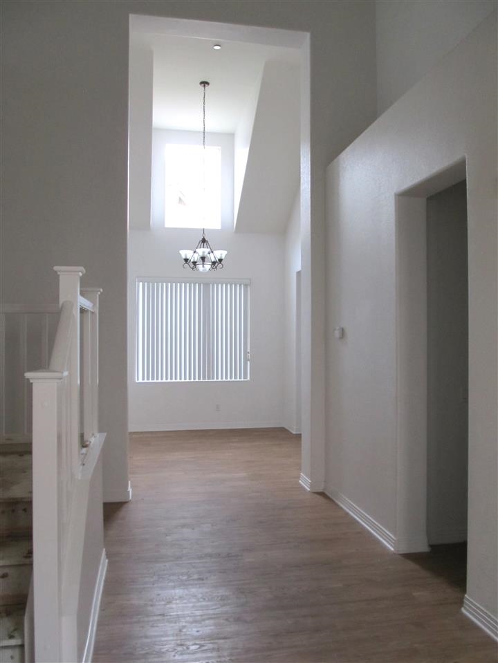 515 Poets Square Fallbrook, CA 92028 - Photo 8 of 14