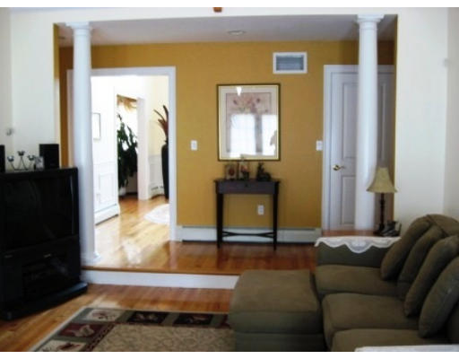 7 Dunham Pond Road Lakeville, MA 02347 - Photo 10 of 30 Gallery Image 10