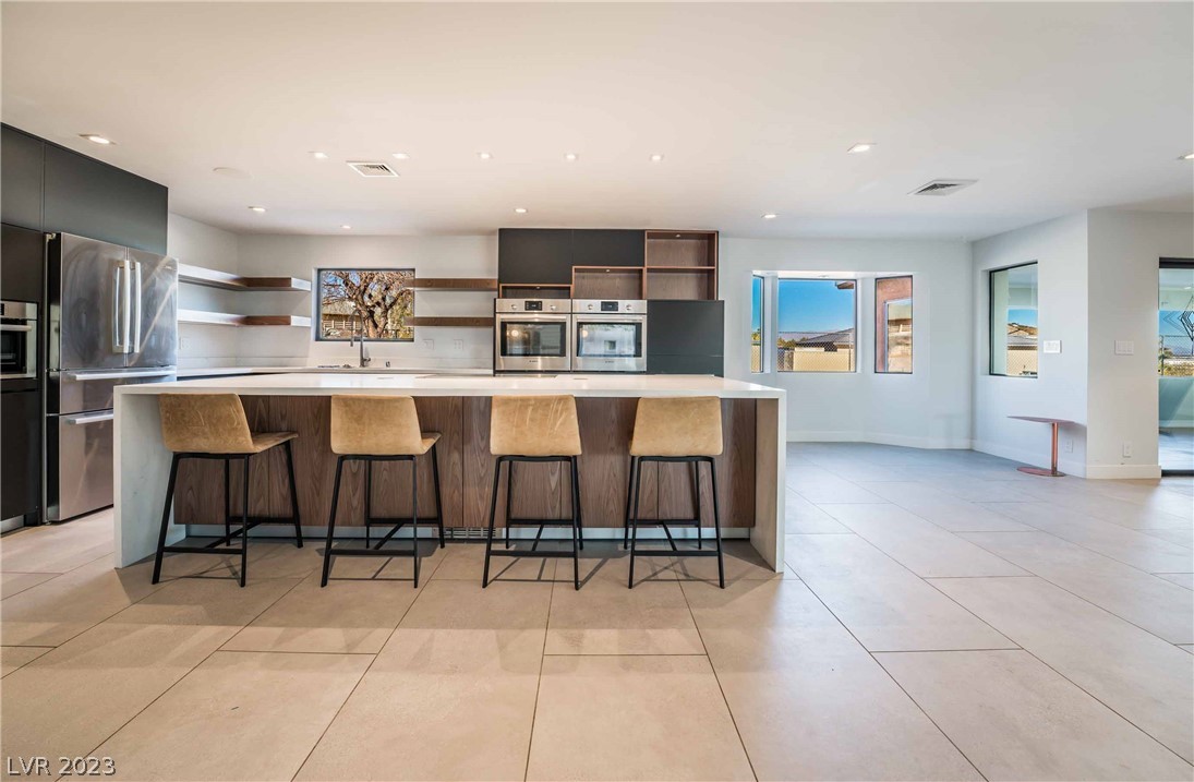 2105 South Cimarron Road Las Vegas, NV 89117 - Photo 12 of 51