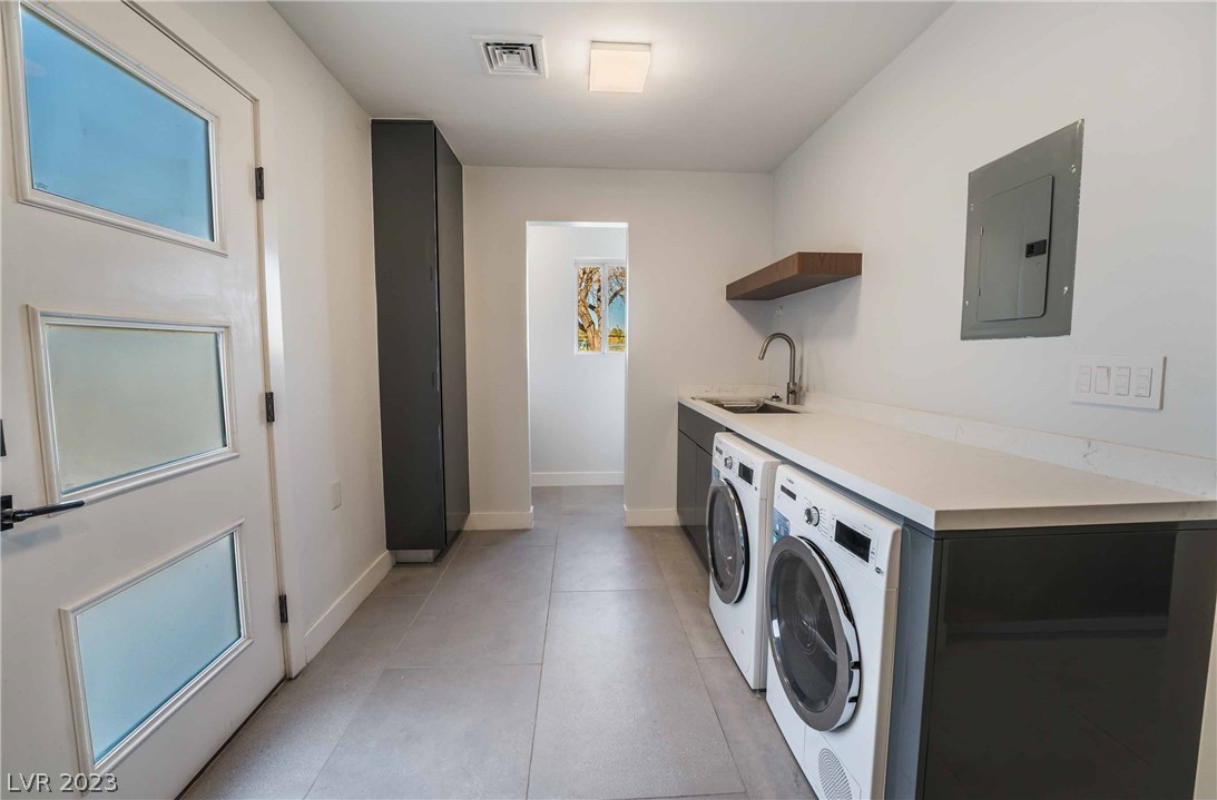 2105 South Cimarron Road Las Vegas, NV 89117 - Photo 38 of 51