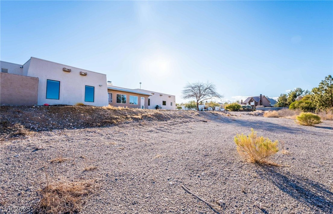 2105 South Cimarron Road Las Vegas, NV 89117 - Photo 41 of 51