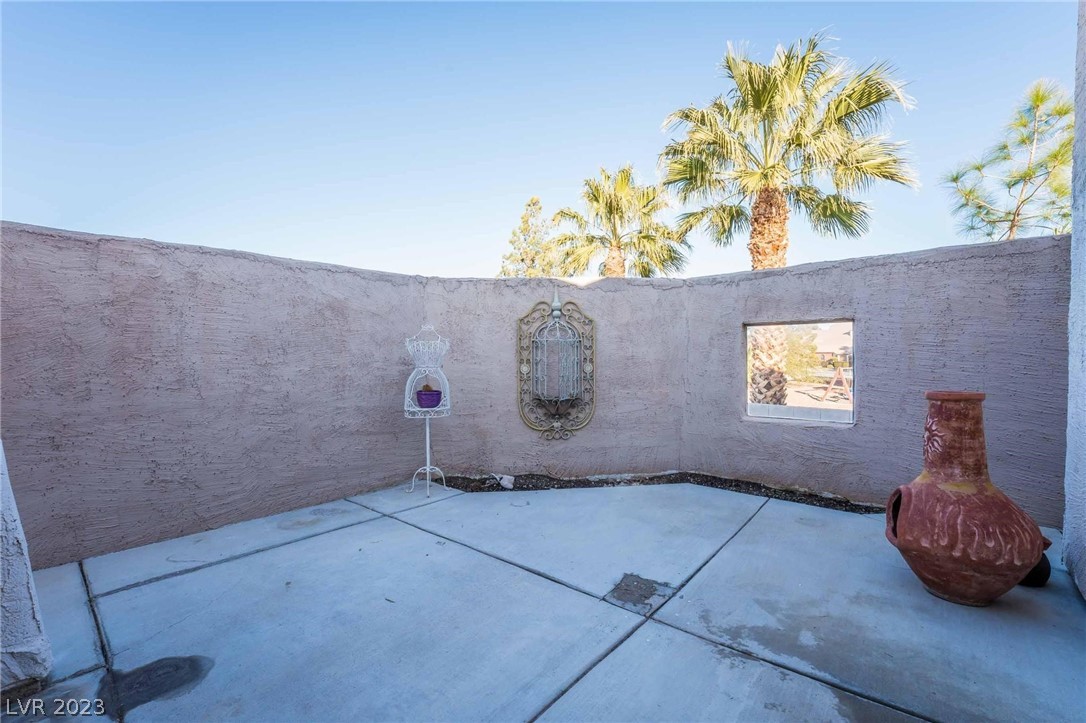 2105 South Cimarron Road Las Vegas, NV 89117 - Photo 49 of 51