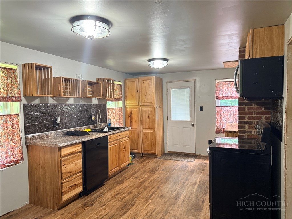 2621 Helton Creek Road, Unit 2 Lansing, NC 28643 - Photo 4 of 18