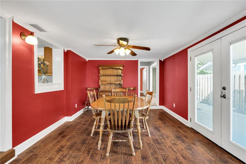 2412 Green Acres Road Metairie, LA 70003 - Photo 10 of 32