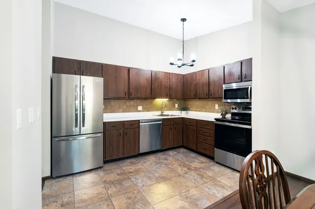 $369,900 | 1095 Weston Lane North, Plymouth, MN 55447