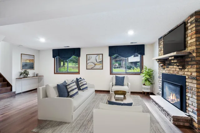 $369,900 | 1095 Weston Lane North, Plymouth, MN 55447