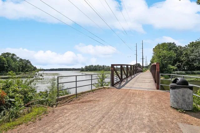 $369,900 | 1095 Weston Lane North, Plymouth, MN 55447