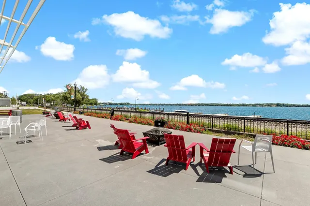 $369,900 | 1095 Weston Lane North, Plymouth, MN 55447