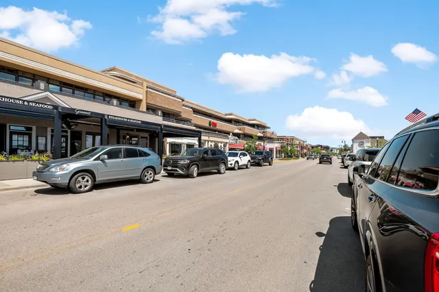 $369,900 | 1095 Weston Lane North, Plymouth, MN 55447