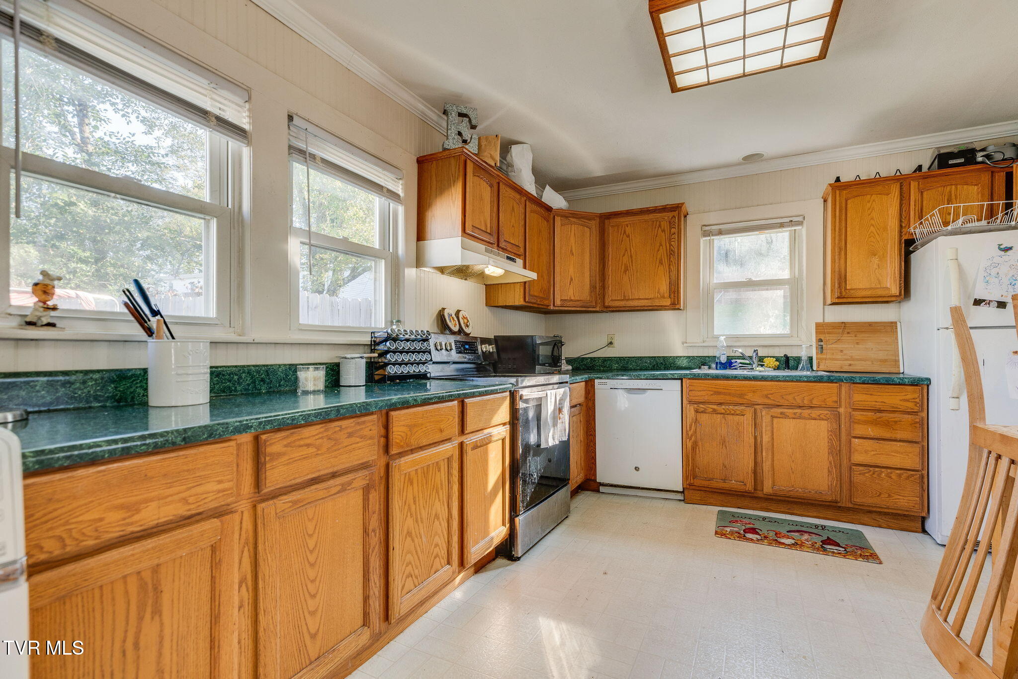 1415 Highway 93 Fall Branch, TN 37656 - Photo 13 of 23 013