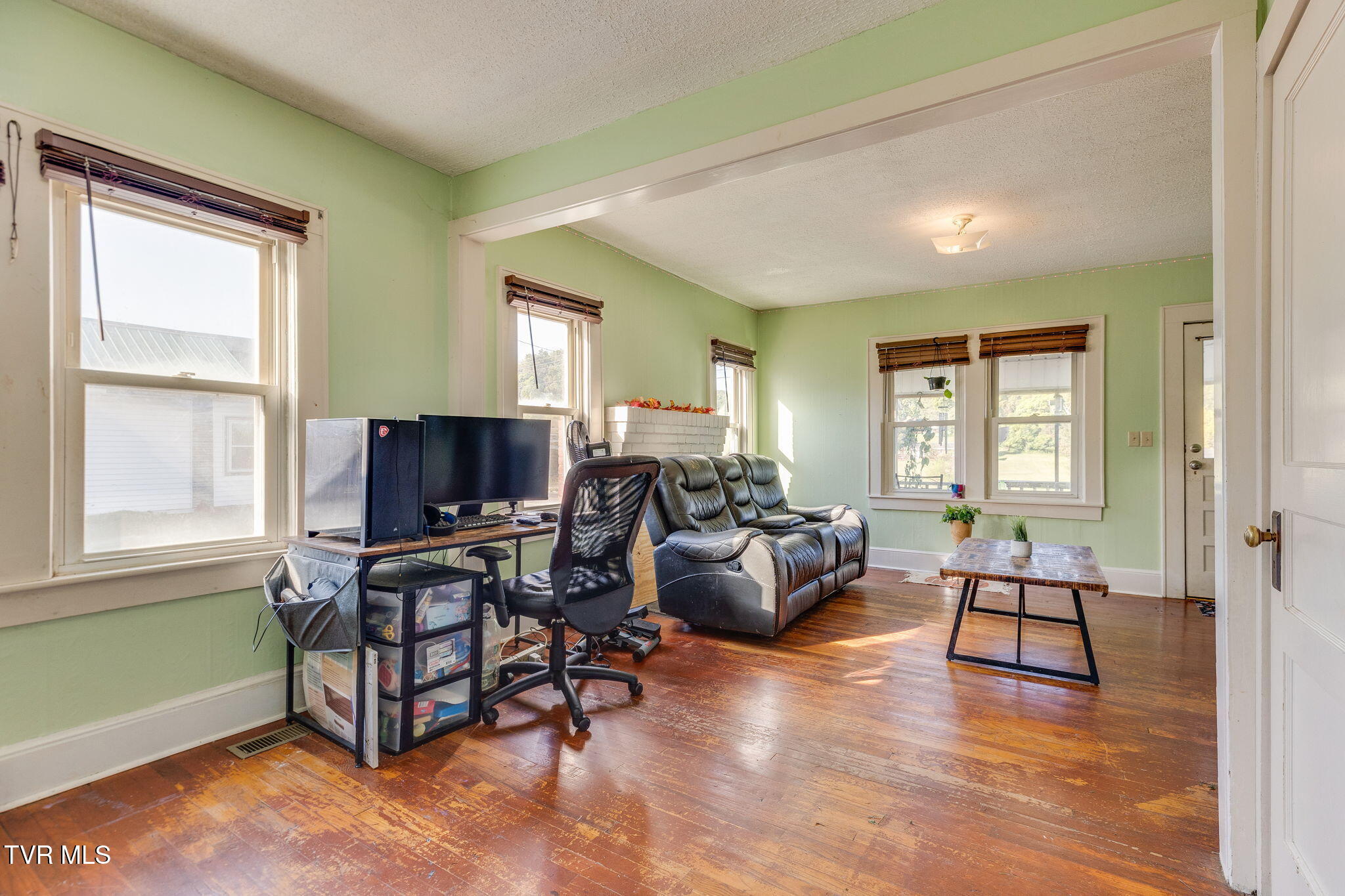 1415 Highway 93 Fall Branch, TN 37656 - Photo 10 of 23 010