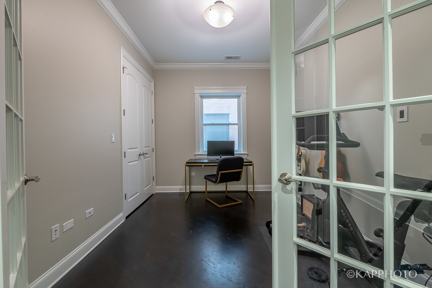 106 South Sangamon Street, Unit 3N Chicago, IL 60607 - Photo 23 of 27 a view of a workspace with furniture and wooden floor