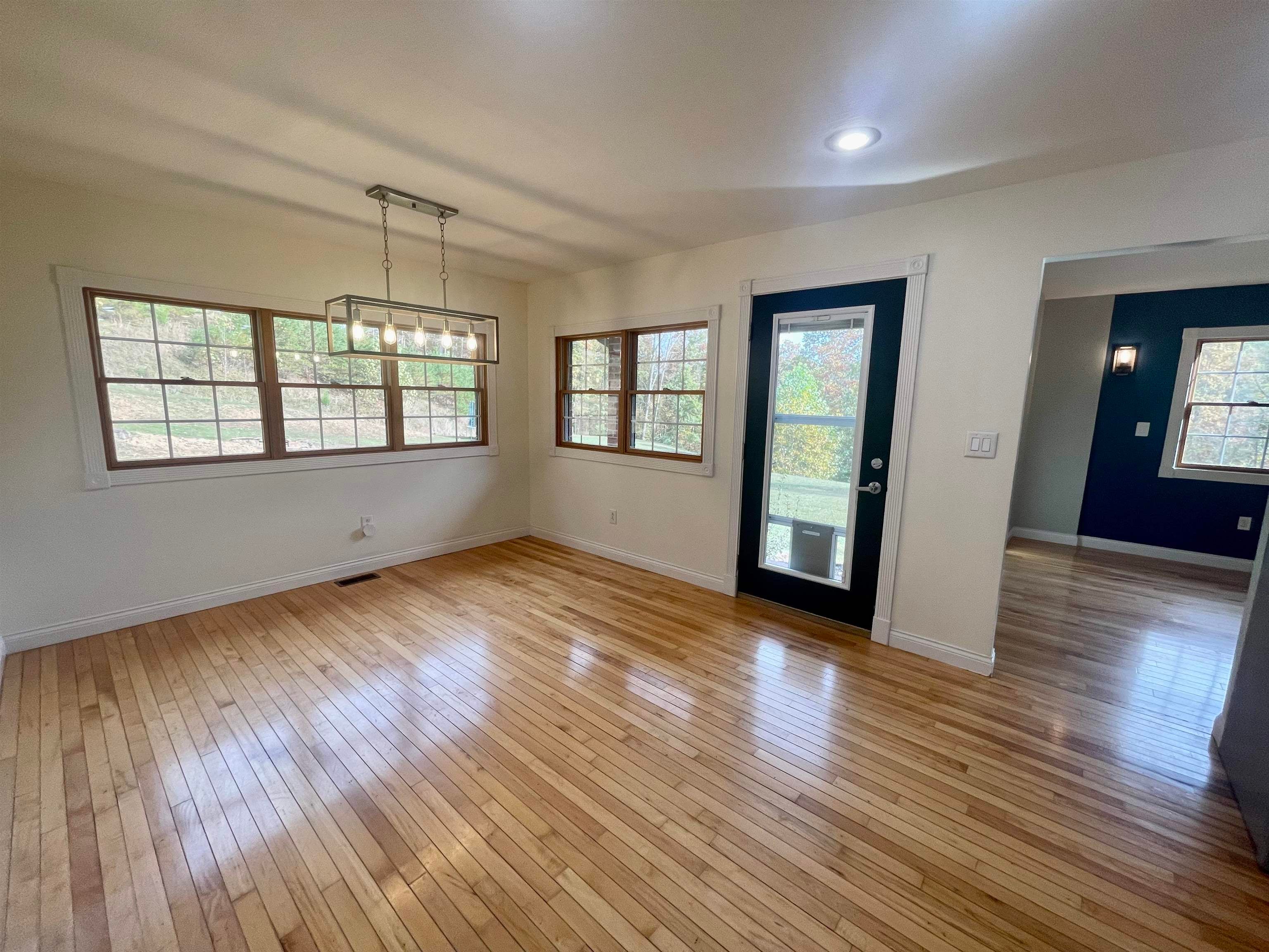 6167 Edens Branch Road Huntington, WV 25705 - Photo 13 of 32 Gallery Image 13