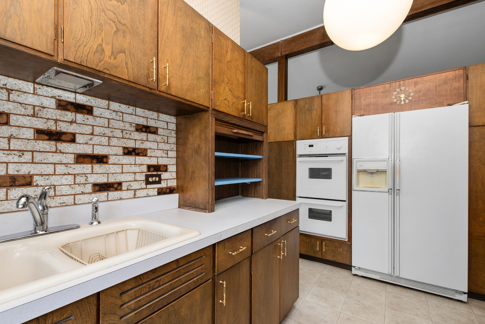 20009 East Brightway Road Mokena, IL 60448 - Photo 16 of 37 a kitchen with stainless steel appliances a sink and a refrigerator