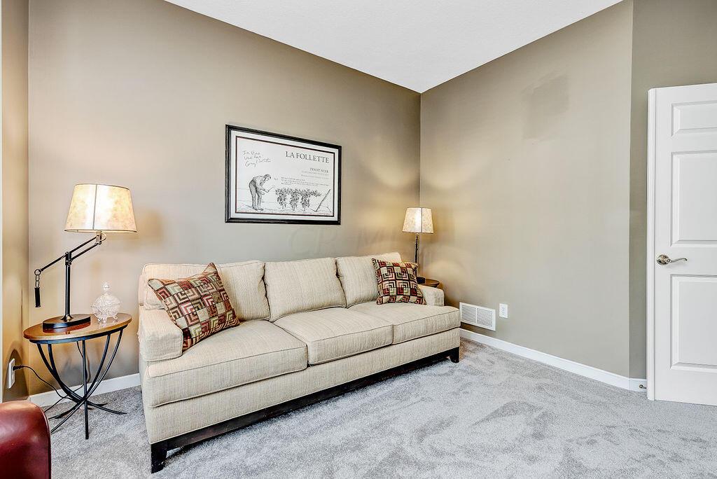 1008 Reece Ridge Drive Columbus, OH 43230 - Photo 9 of 98 Gallery Image 9