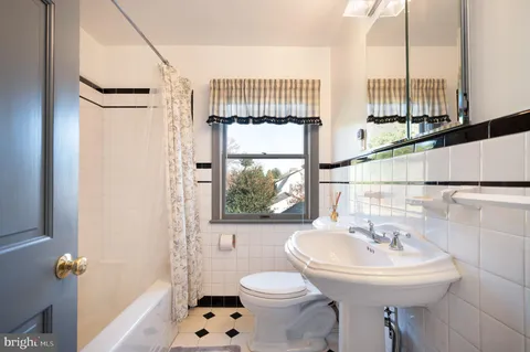 $595,000 | 1507 Spring Lane, Wilmington, DE 19809