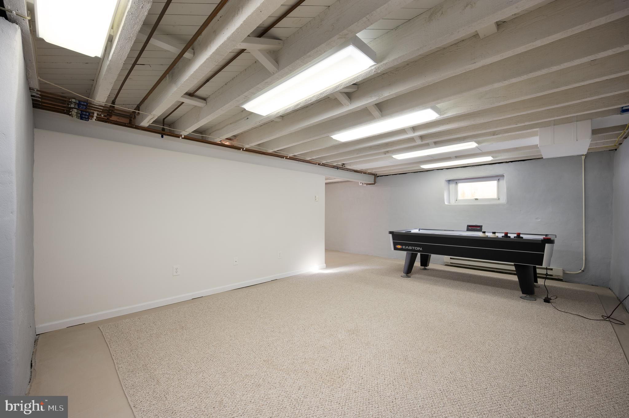 1507 Spring Lane Wilmington, DE 19809 - Photo 34 of 51 Basement game room