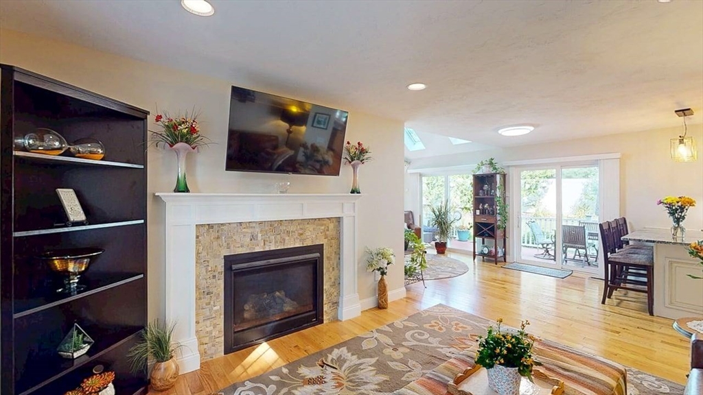79 Avery Road Holden, MA 01520 - Photo 8 of 42 Gallery Image 8
