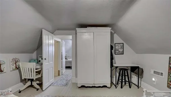 $254,000 | 3617 Southwest Center Road, Columbus, KS 66725