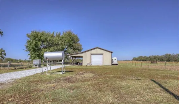 $254,000 | 3617 Southwest Center Road, Columbus, KS 66725