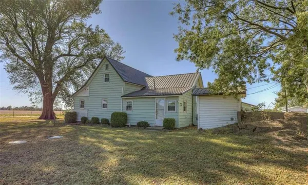 $254,000 | 3617 Southwest Center Road, Columbus, KS 66725