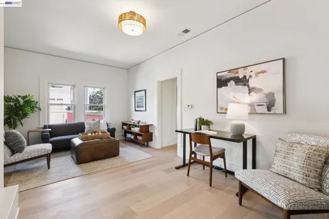 $1,595,000 | 2607 Alcatraz Avenue, Berkeley, CA 94618