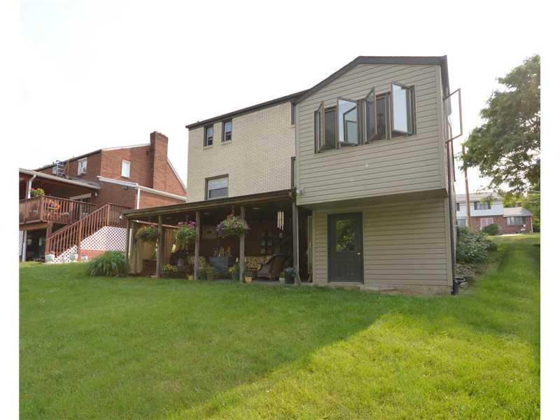 4887 East Willock Road Baldwin, PA 15227 - Photo 18 of 18 Exterior Back.